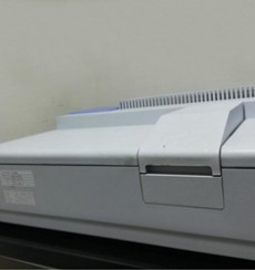 PerkinElmer LAMBDA™ 25 UV/Vis Spectrophotometer