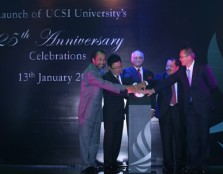 Leaders of UCSI University revealing the official logo of the University’s 25th anniversary during the launch of UCSI University’s 25th Anniversary Celebrations.