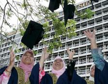 Malaysian Public Universitties Soaring Upwards in Expenses