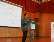 UCSI Group President, Dato’ Peter Ng, delivers his speech during the opening ceremony of the 21st Intervarsity Biochemistry Seminar
