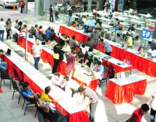 Students at North Wing, Kuala Lumpur Campus signing up for their favourite clubs