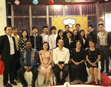  GROUP PORTRAIT: UCSI International Cuisine Charity Dinner 2014 committee members and sponsors posing for a group shot after the event.