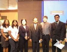 Associate Professor Sarath Delpachitra (4th from right) and the organising committee