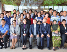 GROUP PORTRAIT: A group photo comprising students, parents and lecturers after the Awards Day ceremony with Chief Operating Officer of UCSI University Sarawak Campus Madam Lu Huong Ying (third from left, front row), Dean of Hospitality & Tourism Managemen