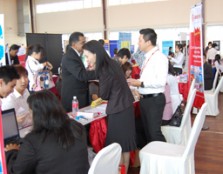 Students visiting the booths set up by UCSI University’s industry partners