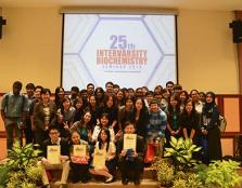  TEAM EFFORT: (front row, left – right) Winners Logis, Lim, Wong and Richardo with their lecturers and fellow students celebrating their win.