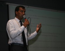 Dr. Gul speaking to the UCSI University community during the recent Lunch Lecture series