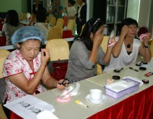 Class participants practicing make-up techniques during the Laurent Bleu Skin Science Academy’s “Gorgeous Skin and Make-Up Tips” workshop held at the Laurent Bleu Skin Science Centre in Cheras.