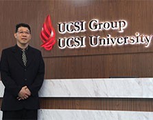 Professor Ooi recognised for his research in mobile and social commerce.