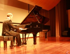 Mr Janusz Florczyk plays a classical piece at UCSI University.