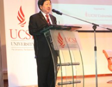  ENGAGING SPEECH: Deputy Minister of the local Finance Ministry Y.B. Senator Dato’ Ir. Donald Lim Siang Chai giving his keynote address during UCSI University’s "SMEs Future Outlooks & Opportunities" forum.