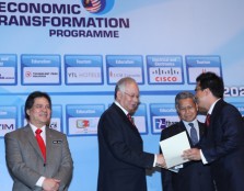 Prime Minister Datuk Seri Mohd. Najib bin Tun Abdul Razak presents UCSI Group Chairman Dato’ Peter Ng a certificate of appointment to lead Entry Point Project 10 under the government’s Economic Transformation Programme.
